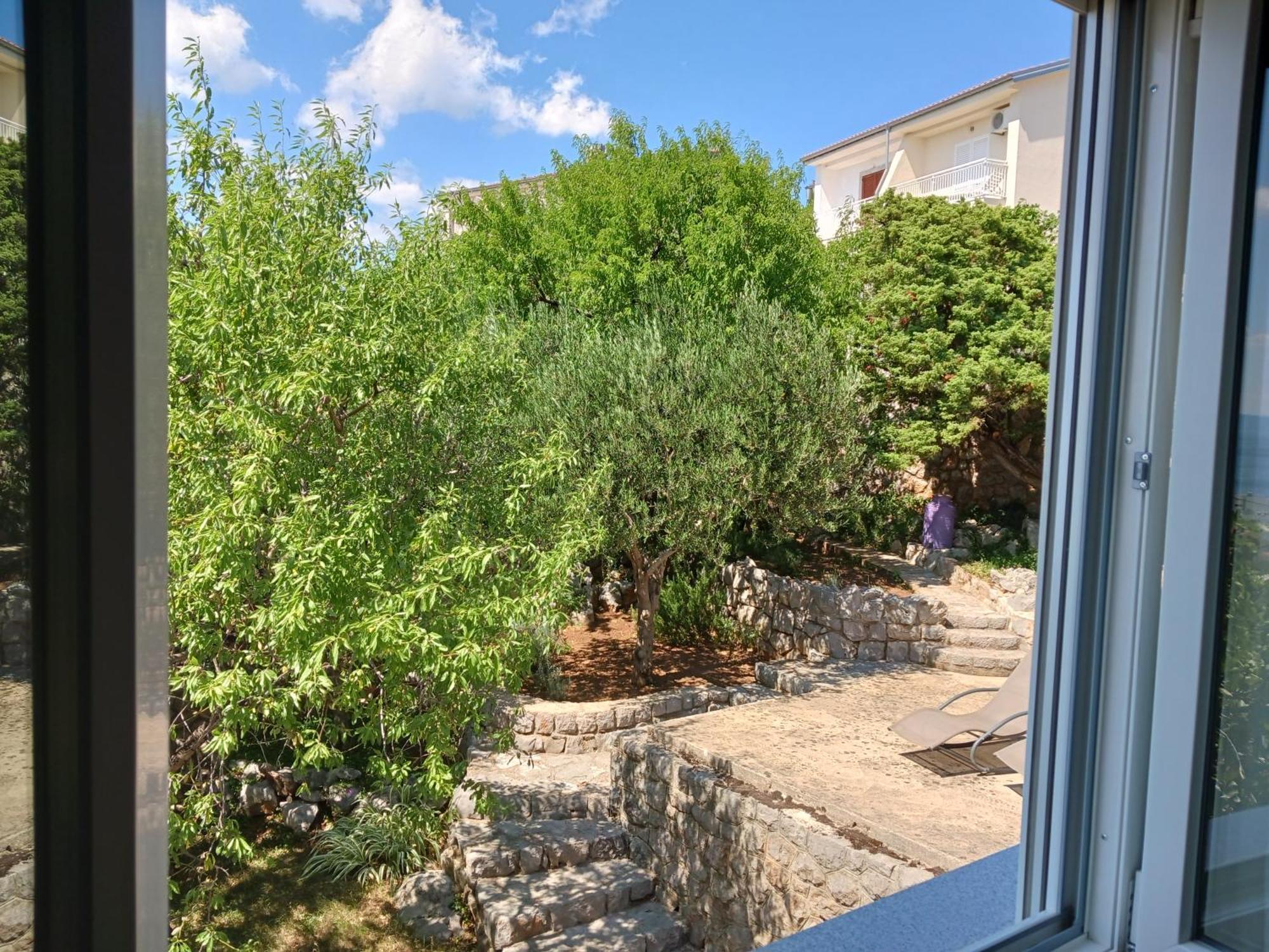 Apartment Viktoria เคลโนวีซา ภายนอก รูปภาพ