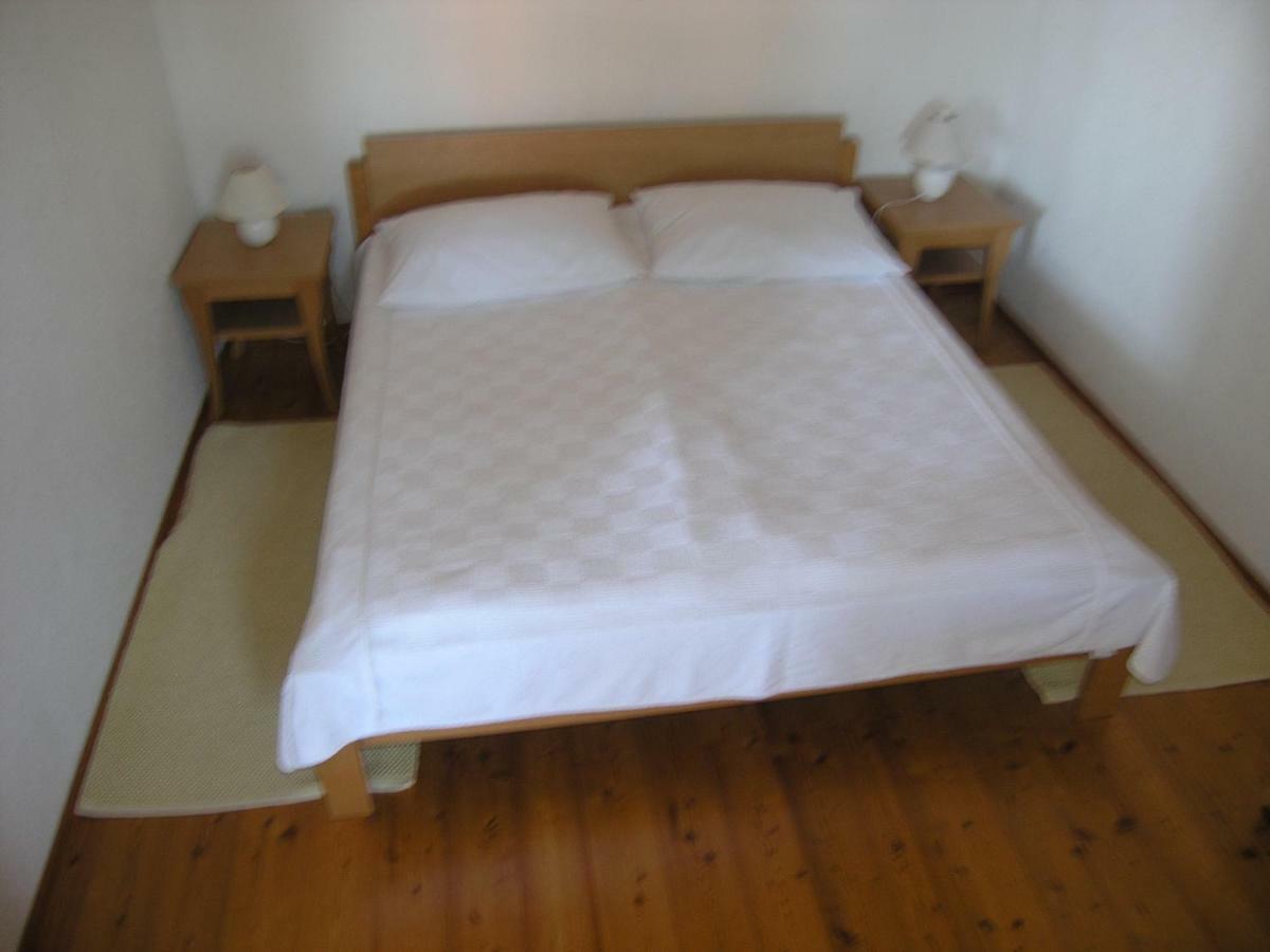 Apartment Viktoria เคลโนวีซา ภายนอก รูปภาพ