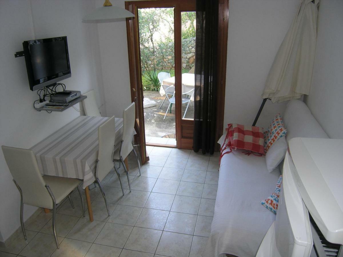 Apartment Viktoria เคลโนวีซา ภายนอก รูปภาพ